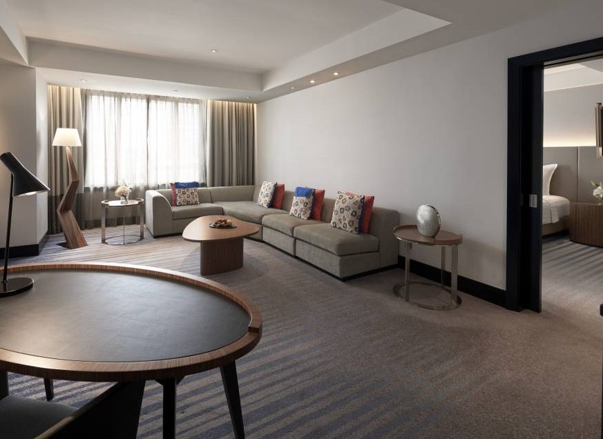 Grand Deluxe Suite